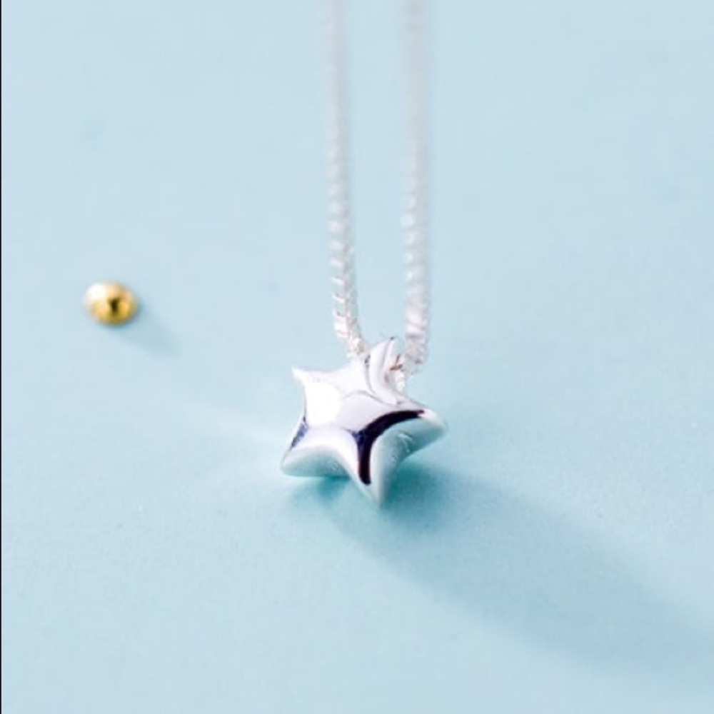 NEW 925 Sterling Silver Tiny Star Pendant Necklace